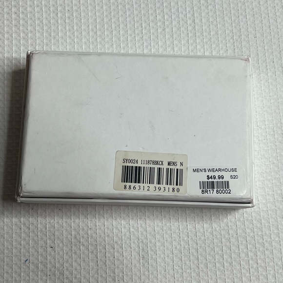 Men’s Calvin Klein Bow Tie - Picture 2 of 2